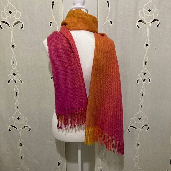 Gorgeous Baby Alpaca Wrap, Made in Peru, Pink and Orange, Rare - Picture 12 of 16